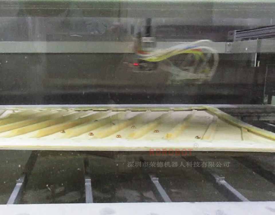 鋼琴木板自動噴漆生產(chǎn)線